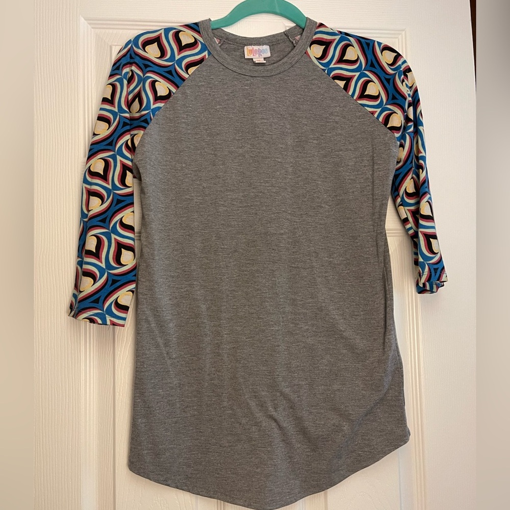 LuLaRoe Gray Top with Colorful Accents